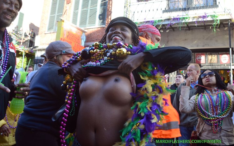 Mardi Graus in New Orleans +18