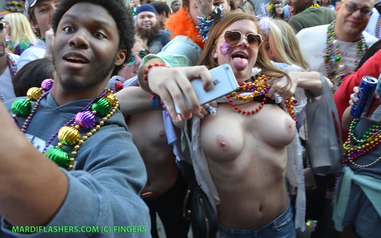 Mardi Gra in New Orleans Tits
