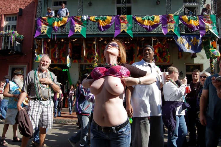 New Orleans Festival of boobs