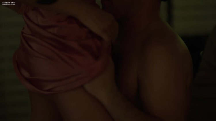 Laura Mennell Erotic scenes