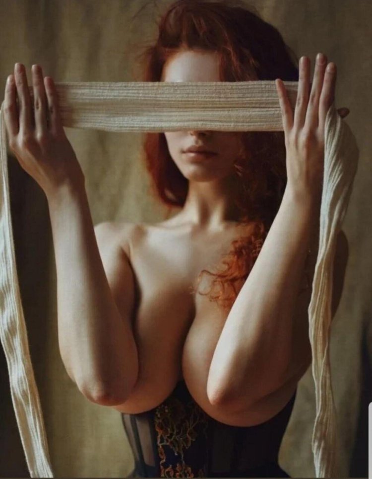 Katerina Aivazova model nude