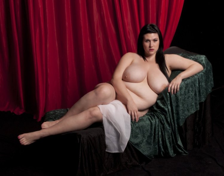 Michelle Mendes Plus saz nude