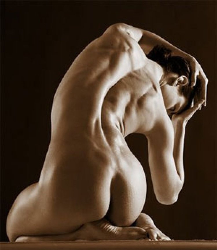Anatomical flaws of the body of nude