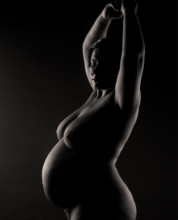 Daniel Delawane Pregnant Nude