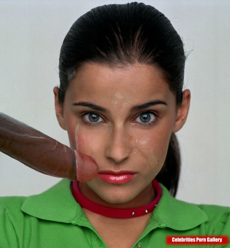 Naked Nelely Furtado