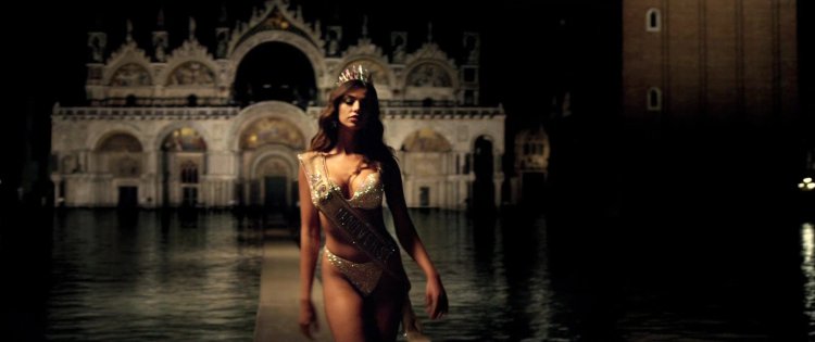 Madalina Diana generation nude