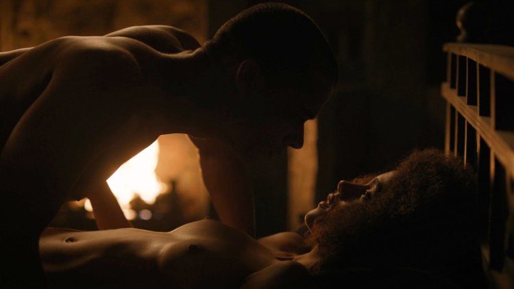 Bear actress Emmanuel Naked