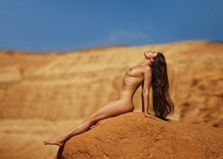 Beautiful photos in the style of nude