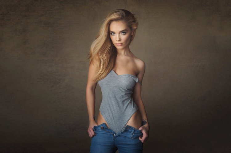 Anna Fedotova Sean Archer