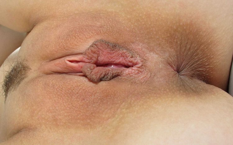 Big hairy hole