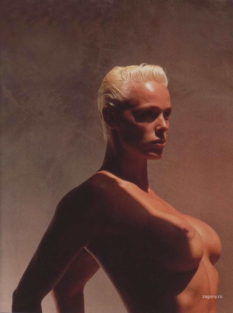 Bridget Nielsen 1986 Naked