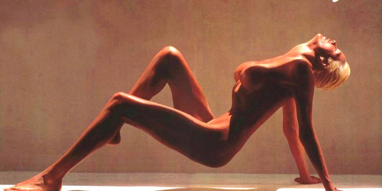 Bridget Nielsen 1986 Naked
