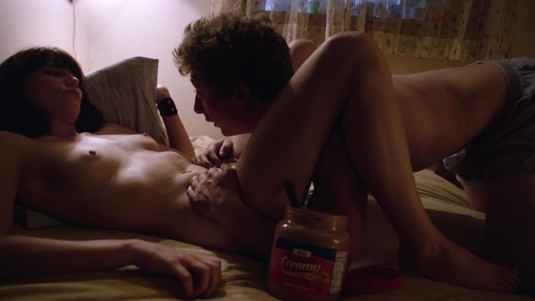 Emma Grinwell shameless naked