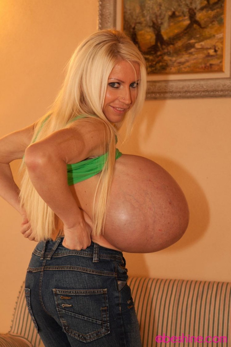 Maria Hills Big Tits