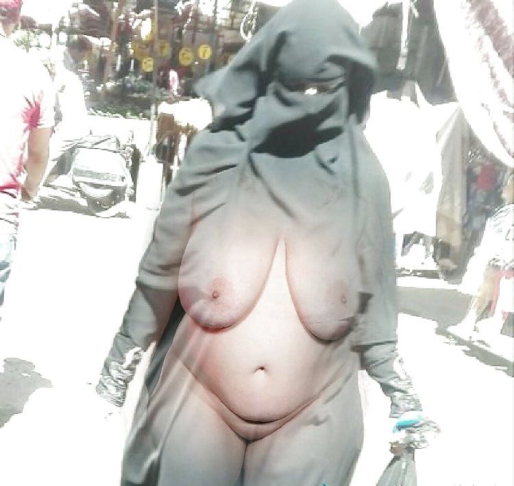 Hijab girl masturbation