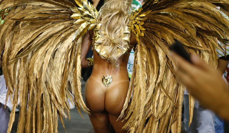 Butts on the Brazilian carnival naked