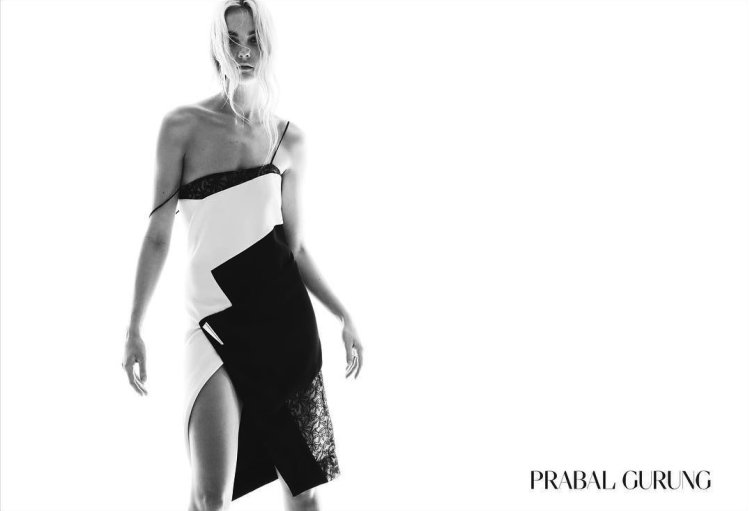 Caroline Trentini Sexy