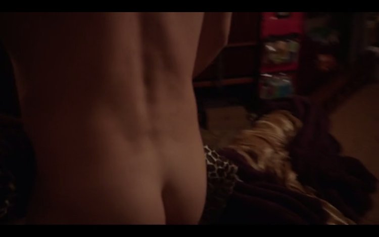 Emma Grinwell shameless naked