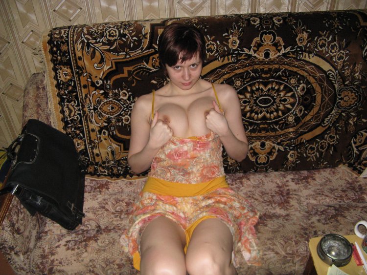 Private erotic photo shoot