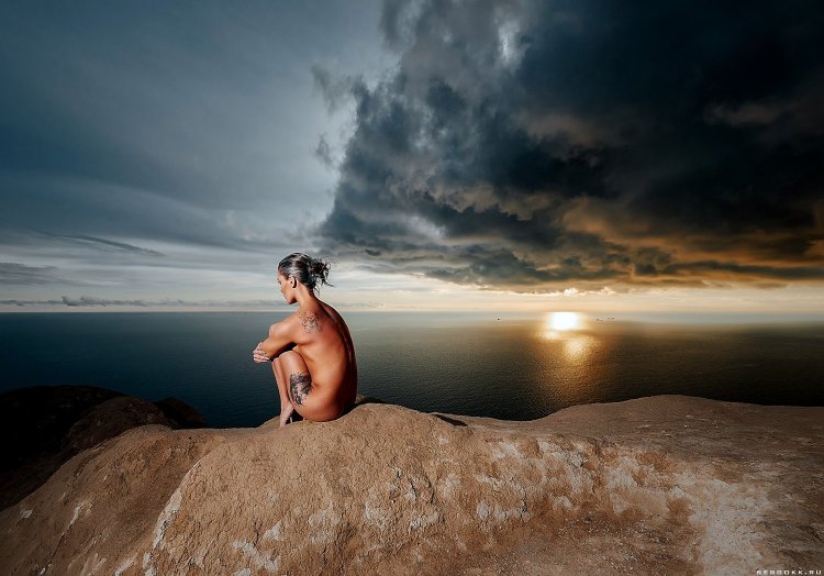 Beautiful female stomach nude