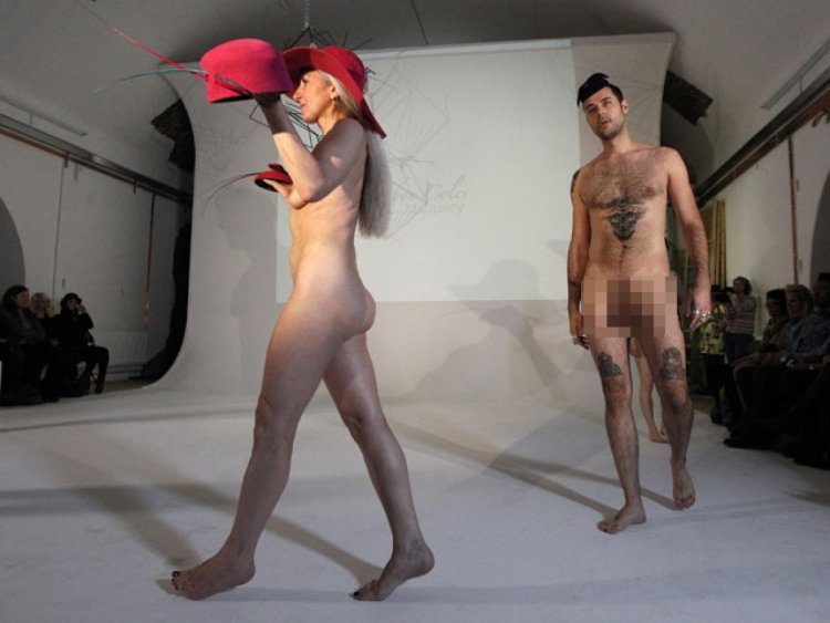 Charlie Le Mindu show 2019 Models