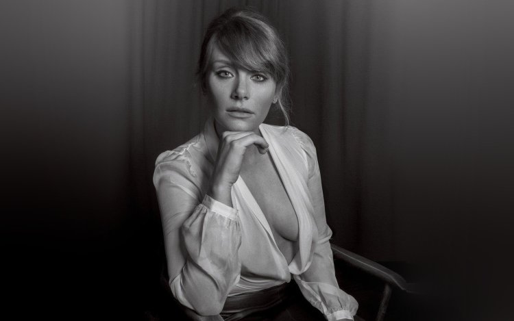 Bryce Dallas Howard Figure