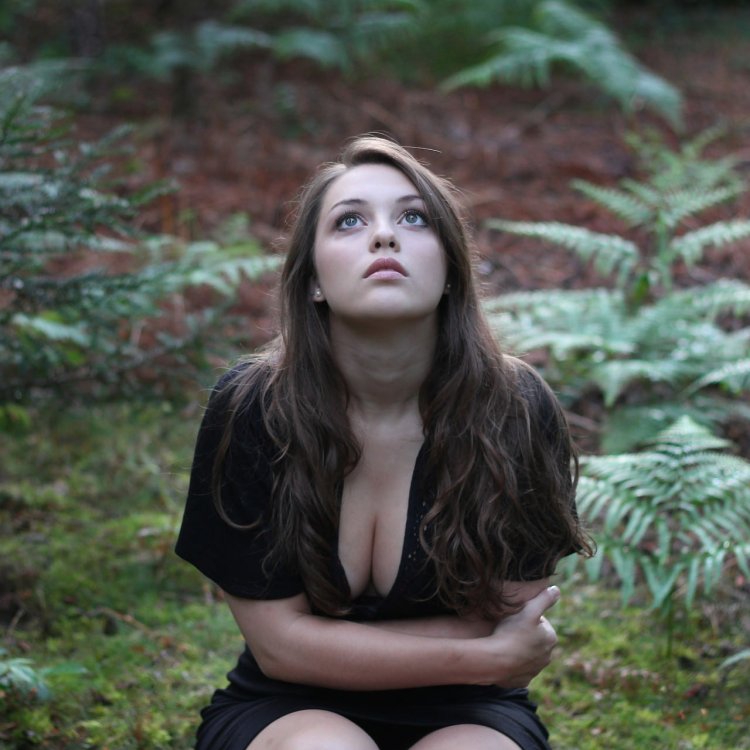 Anna Vladimirova (Imogen Dyer)