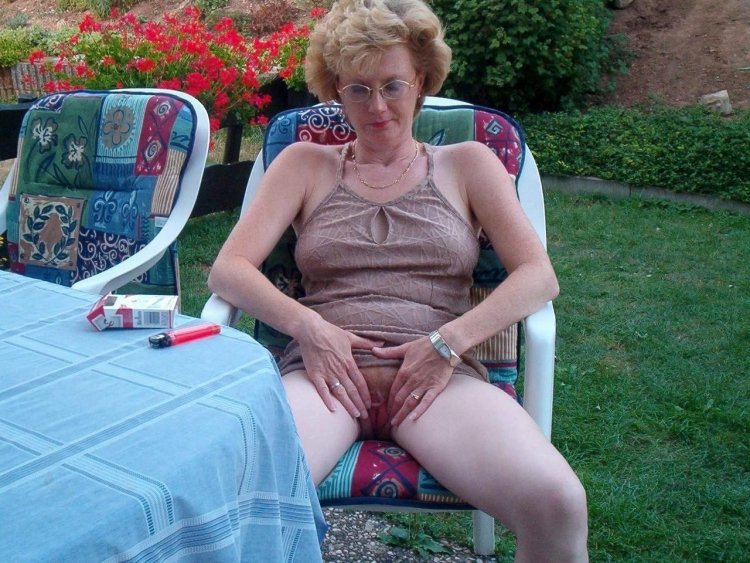 Elderly ladies without panties