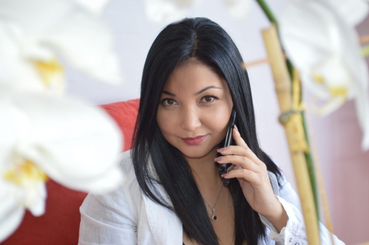 Asel Sadvakasova actress