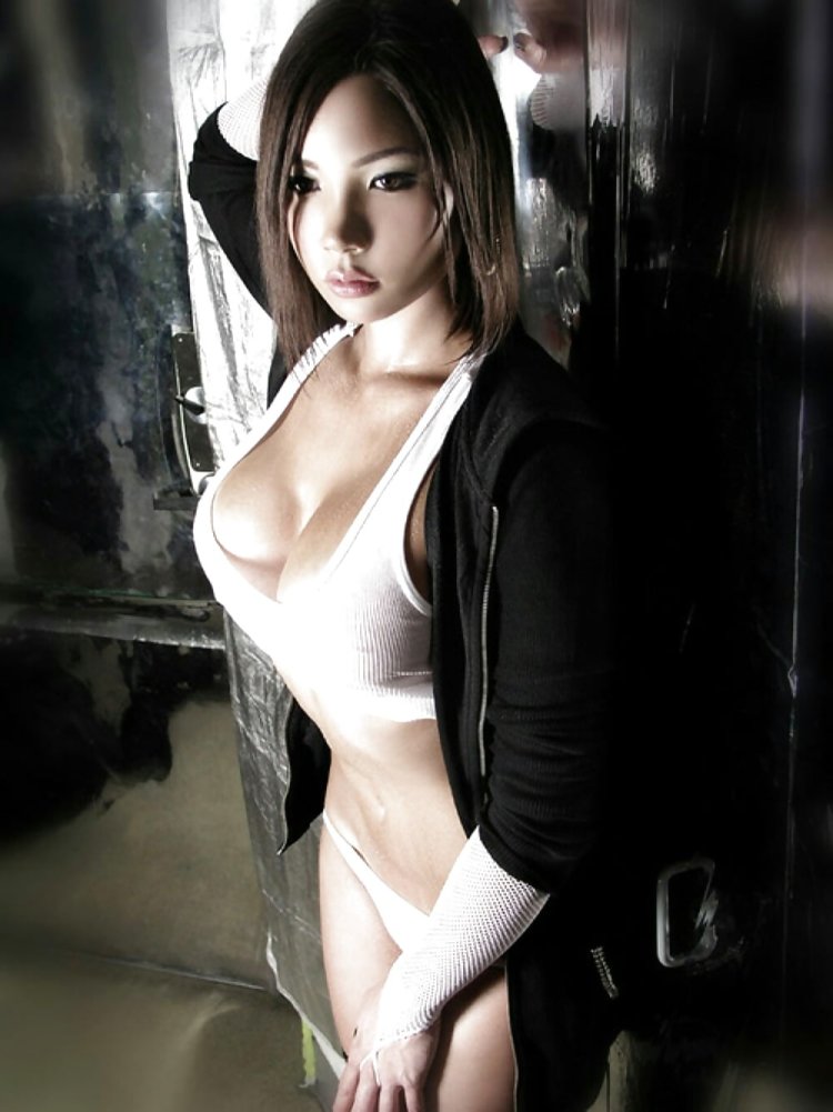 Beautiful Japanese girls sexy