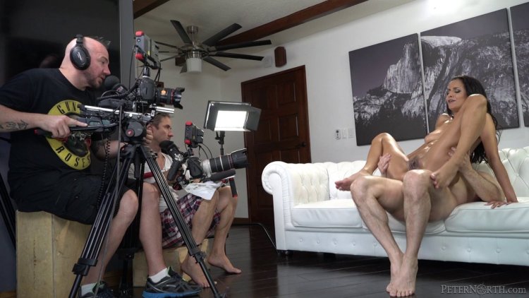 Behind The Scenes Nude Shot Girl Woman -Gay