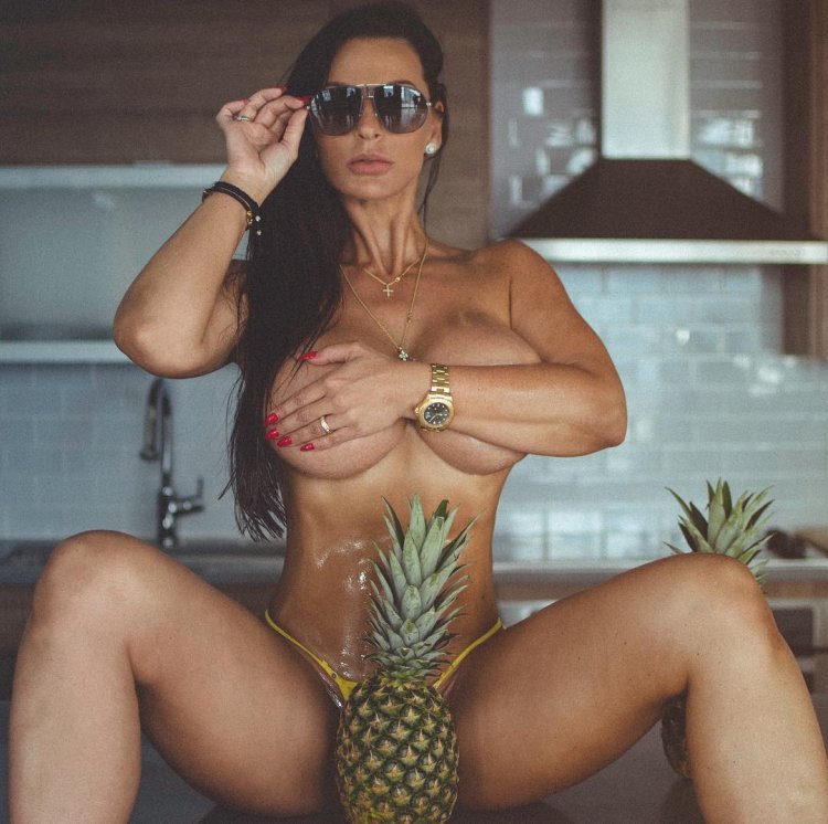 Model Margo Zhuravlev Nude