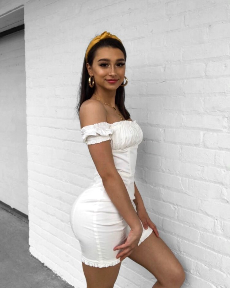 Little with a big booty