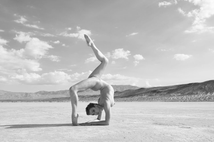 Naked in the desert gymnast