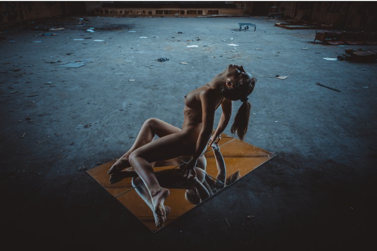 Naked fashion models from ibits