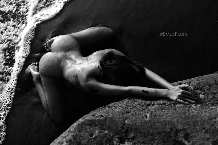 Svetlana Nikonova photographer nude
