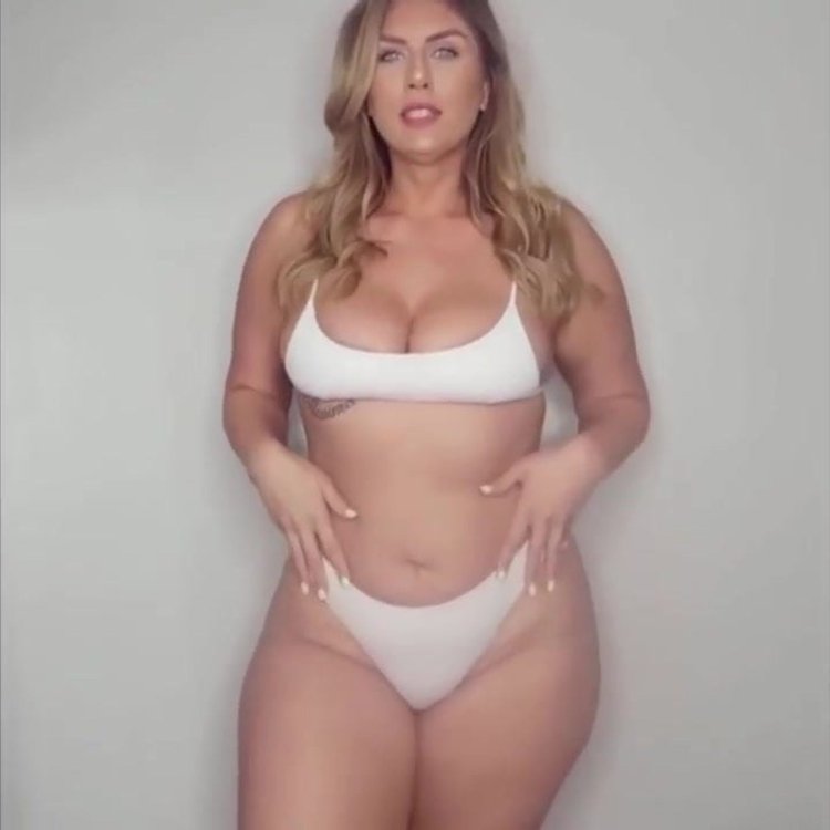 Sophie Eloise Hall Pla anal