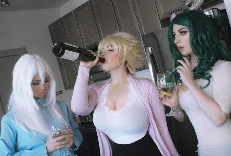 Juliette Michele Cosplay Tits