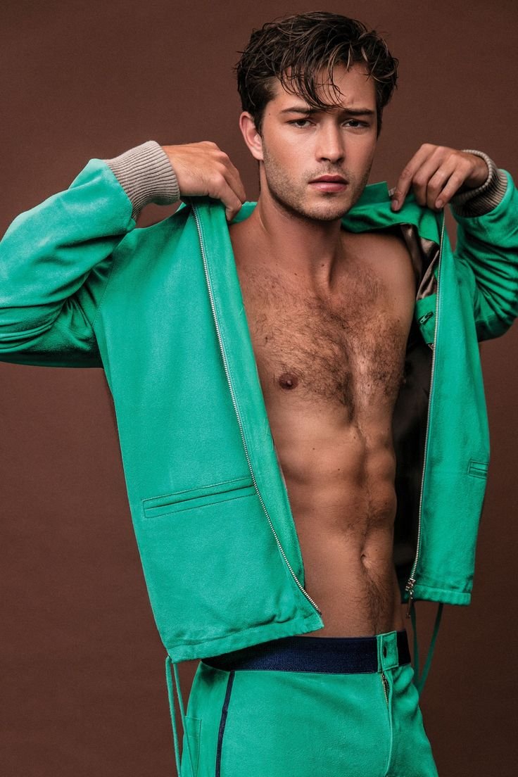 Francisco lachowski Instagram page Selfie