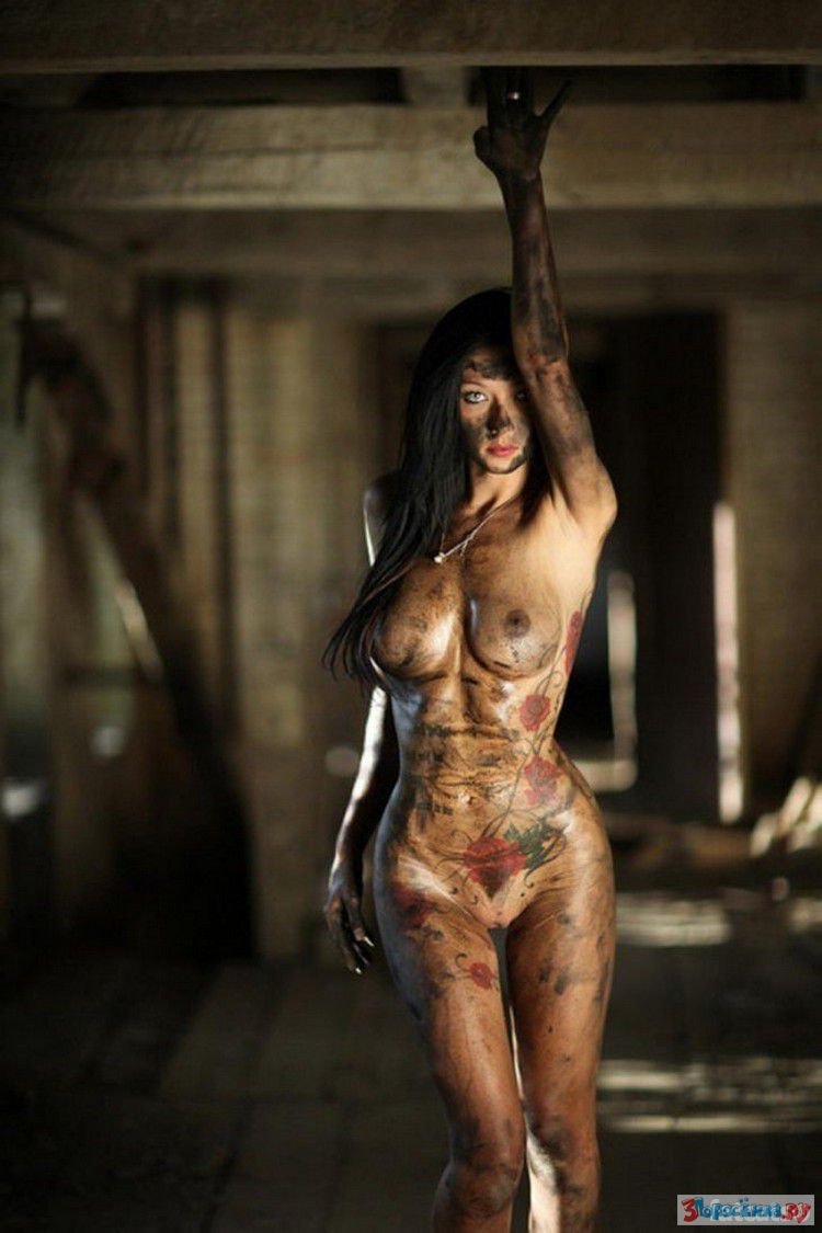 Naked women and post -apocalypse