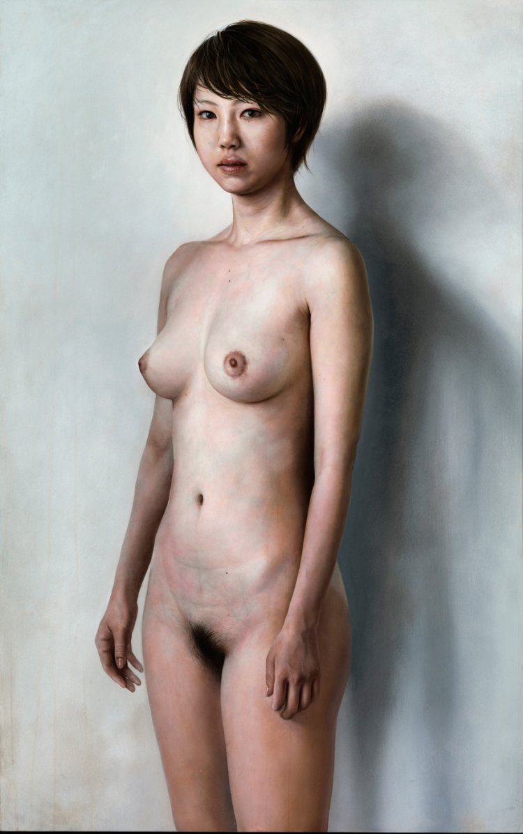 Private nude Asian with short haircut