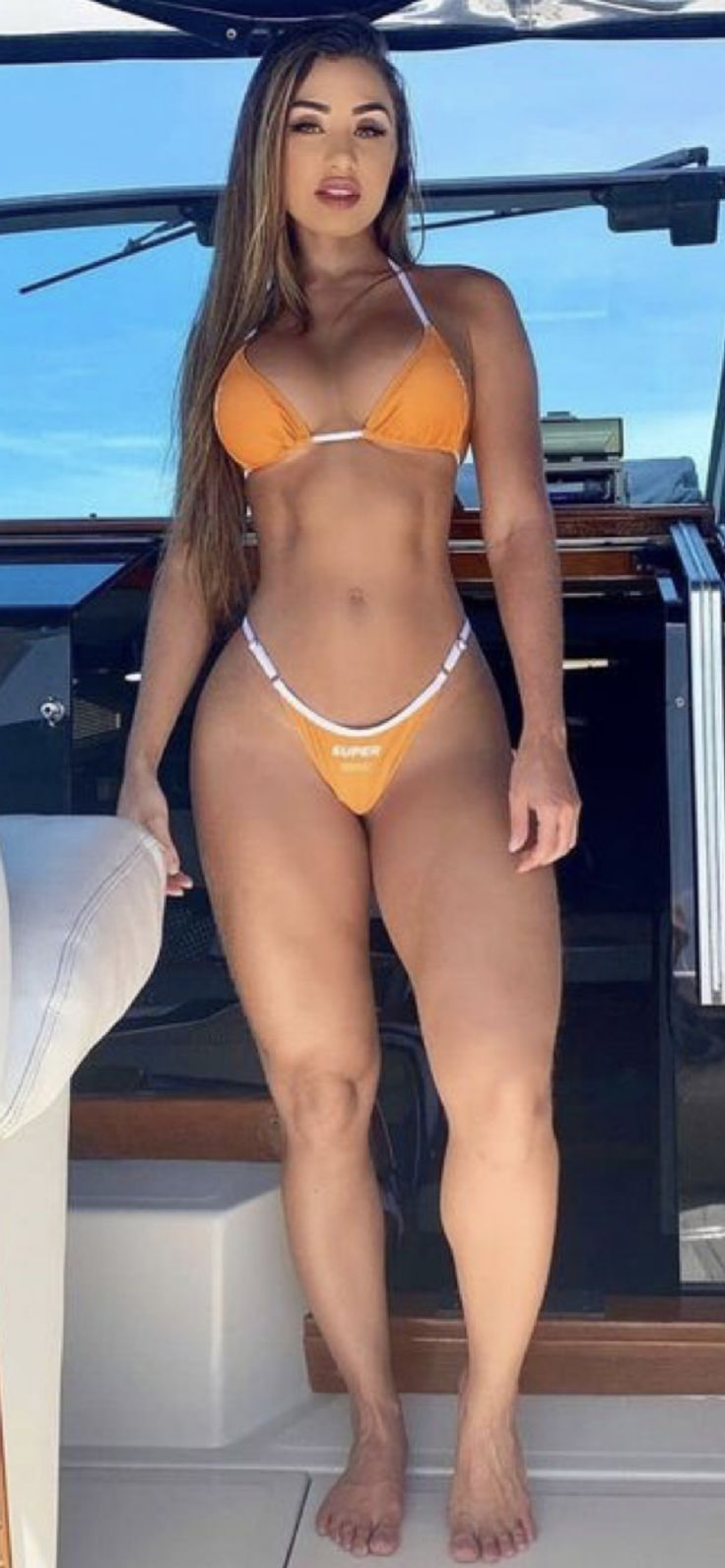 Bella araujo piquant