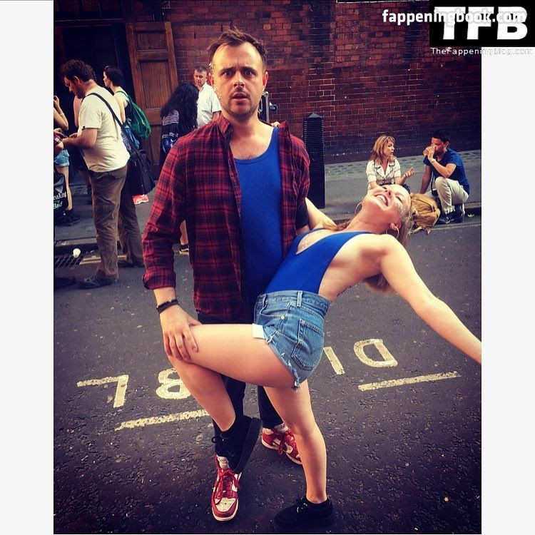 Charlotte Bomont Naked photo