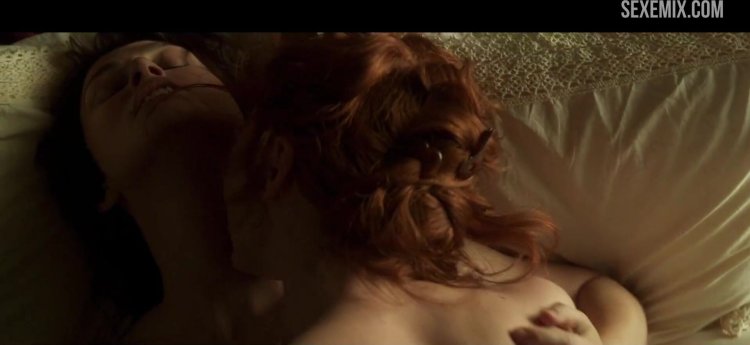 Eleanor Tomlinson Naked