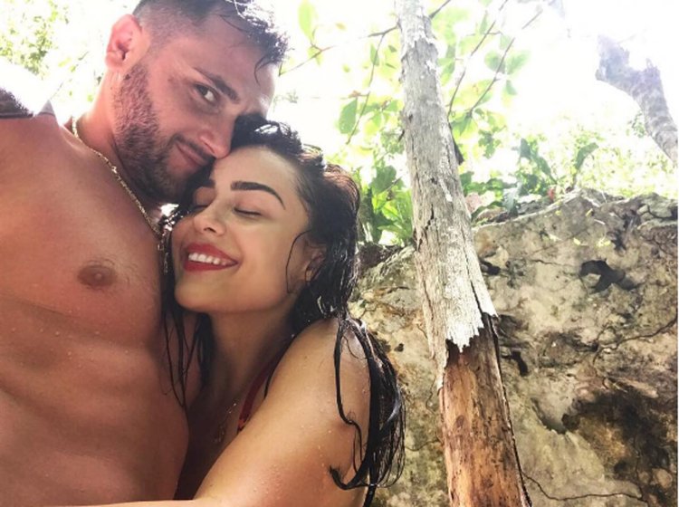 Xhensila myrtezaj naked