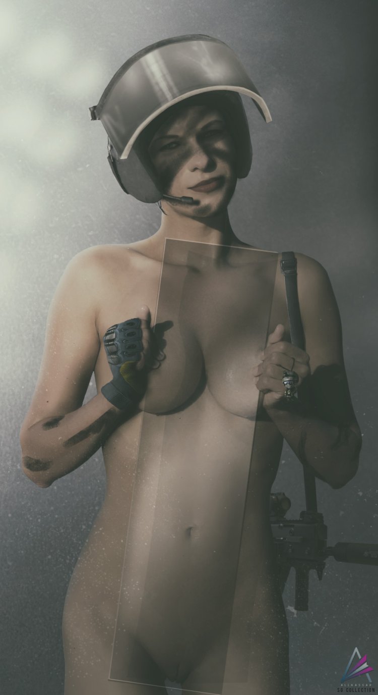 Naked Ella Rainbow 6 siege