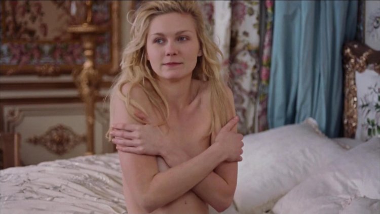 Actress Kirste Dunst Naked