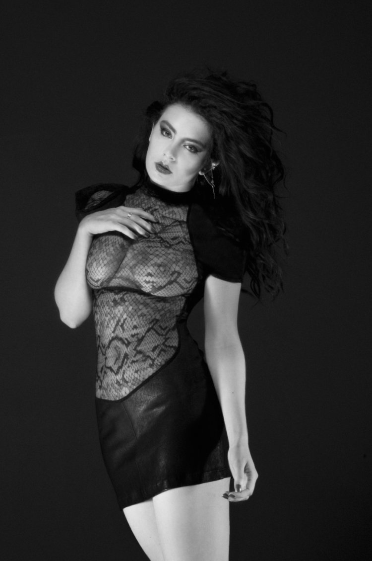 Charli XCX Wardrobe Malfunction