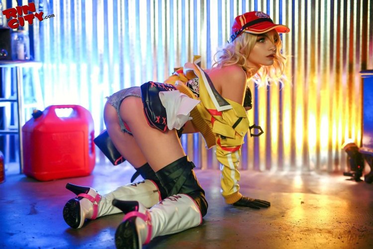 Cindy Aurum Cosplay