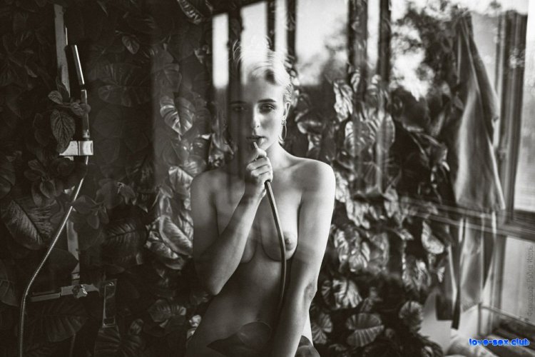 Modern prohibited nude photos